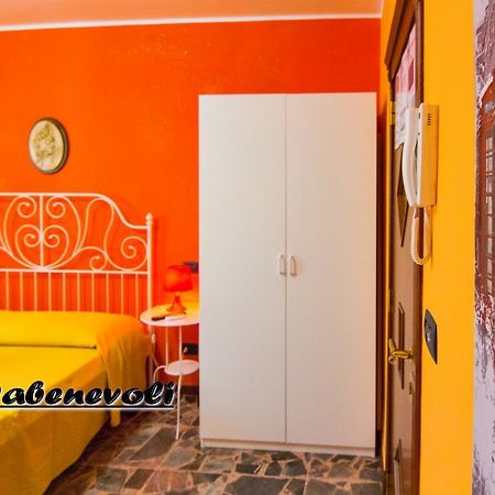 B&B Eraclio Suite Barletta Luaran gambar